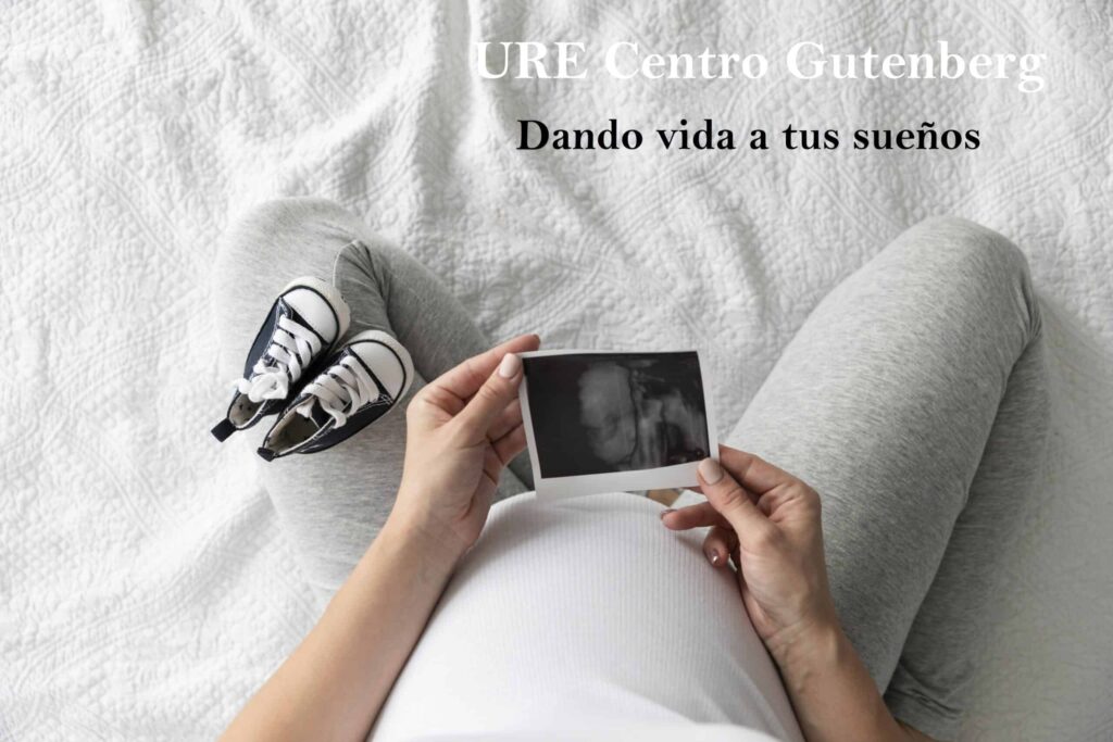 When should I go to a fertility clinic if I am unable to conceive?